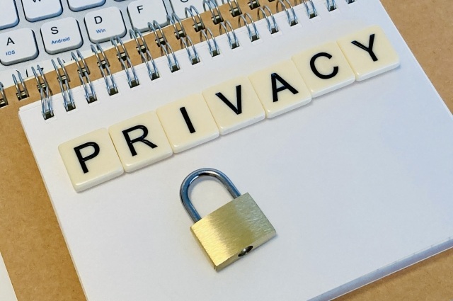 秘密厳守の無料相談で、気持ちを整理